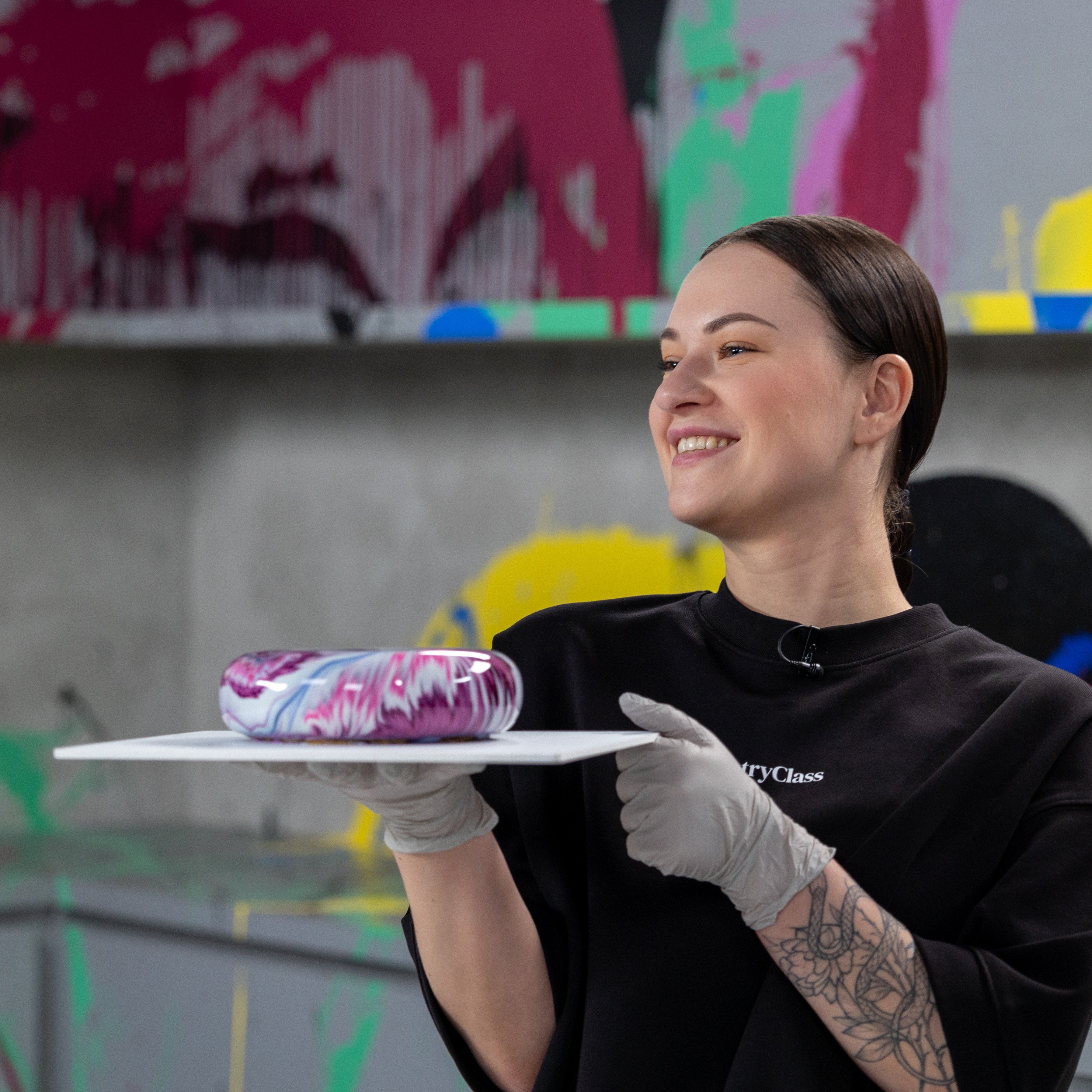 Ksenia Penkina Teaches Glazing Online Pastry Class