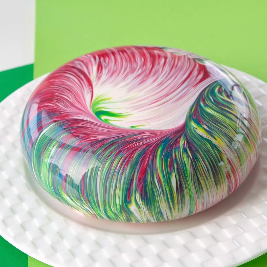 Ksenia Penkina Teaches Glazing Online Pastry Class