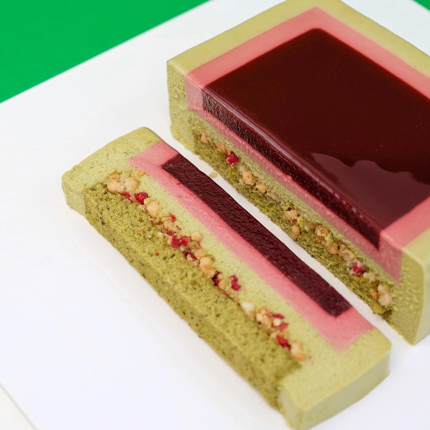 Ksenia Penkina Teaches Glazing Online Pastry Class