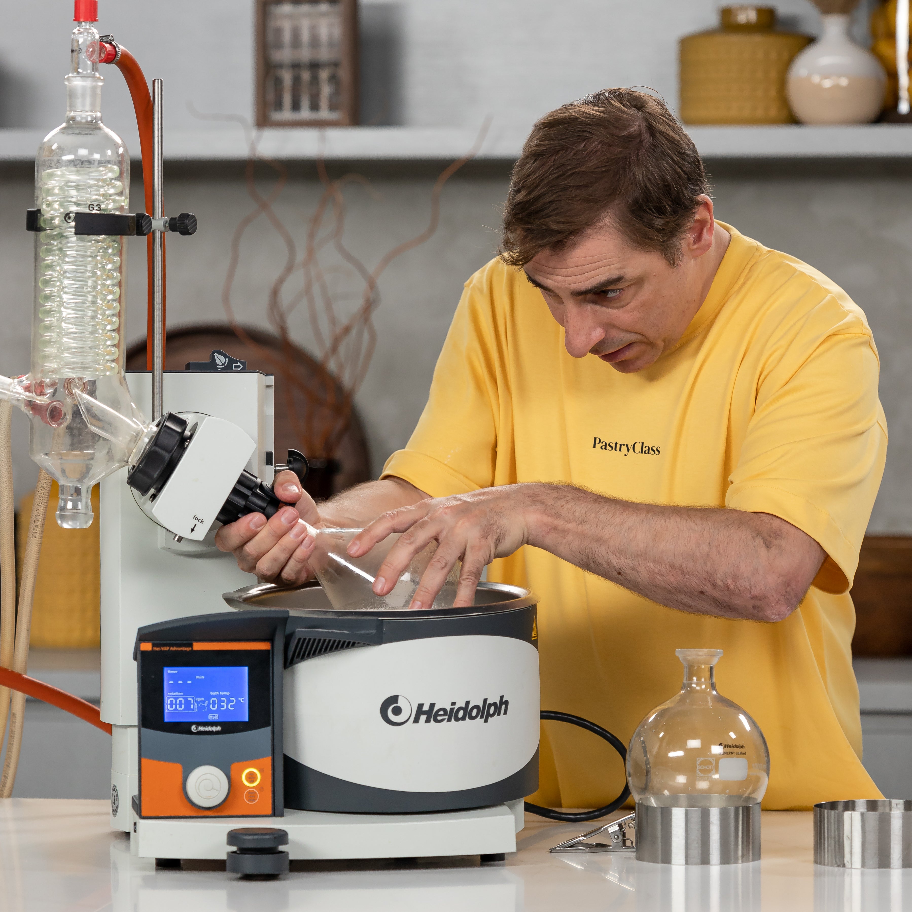 Jordi Roca Pastry Chef Teaches Signature Online Masterclass PastryClass