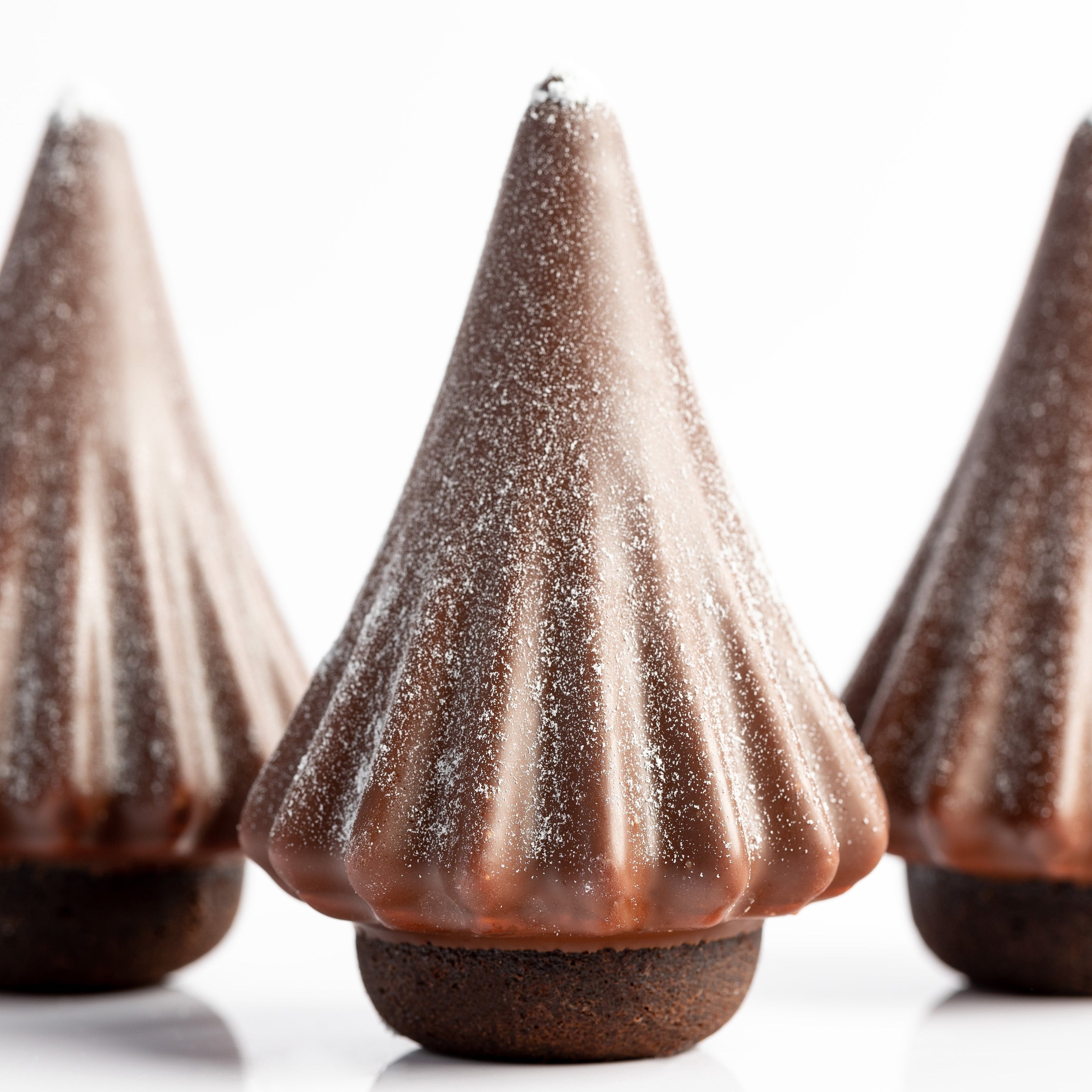 Gregory Doyen Pastry Chef Teaches Petit Pastry Online Master Class PastryClass